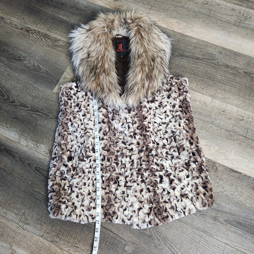 Adrienne Landau Faux Fur Vest in Brown and Cream S Baddie Cozy Soft Animal Print - Picture 7 of 11